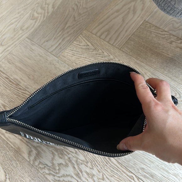 Zara clutch - Picture 3 of 4